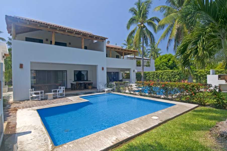 Casa con alberca 50mts Playa Miramar